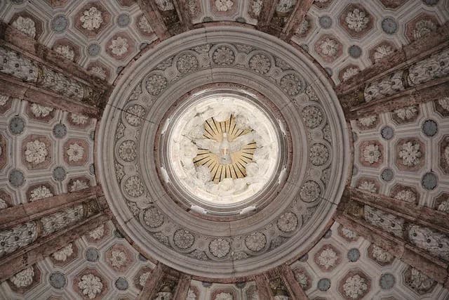 Calendário do plano anual do Secretariado Diocesano de Liturgia com eventos formativos e litúrgicos.