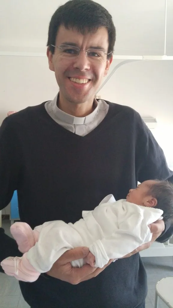 Padre Hugo: Tio mais uma vez, graças a Deus
