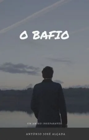 Dois amigos a estudar concentrados numa biblioteca, representando o poder do bom exemplo e da dedicação.